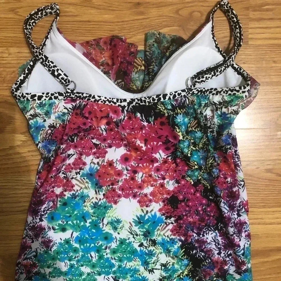 Kenneth Cole Reaction Swimsuit 2 Pc Size Small - Picture 11 of 12